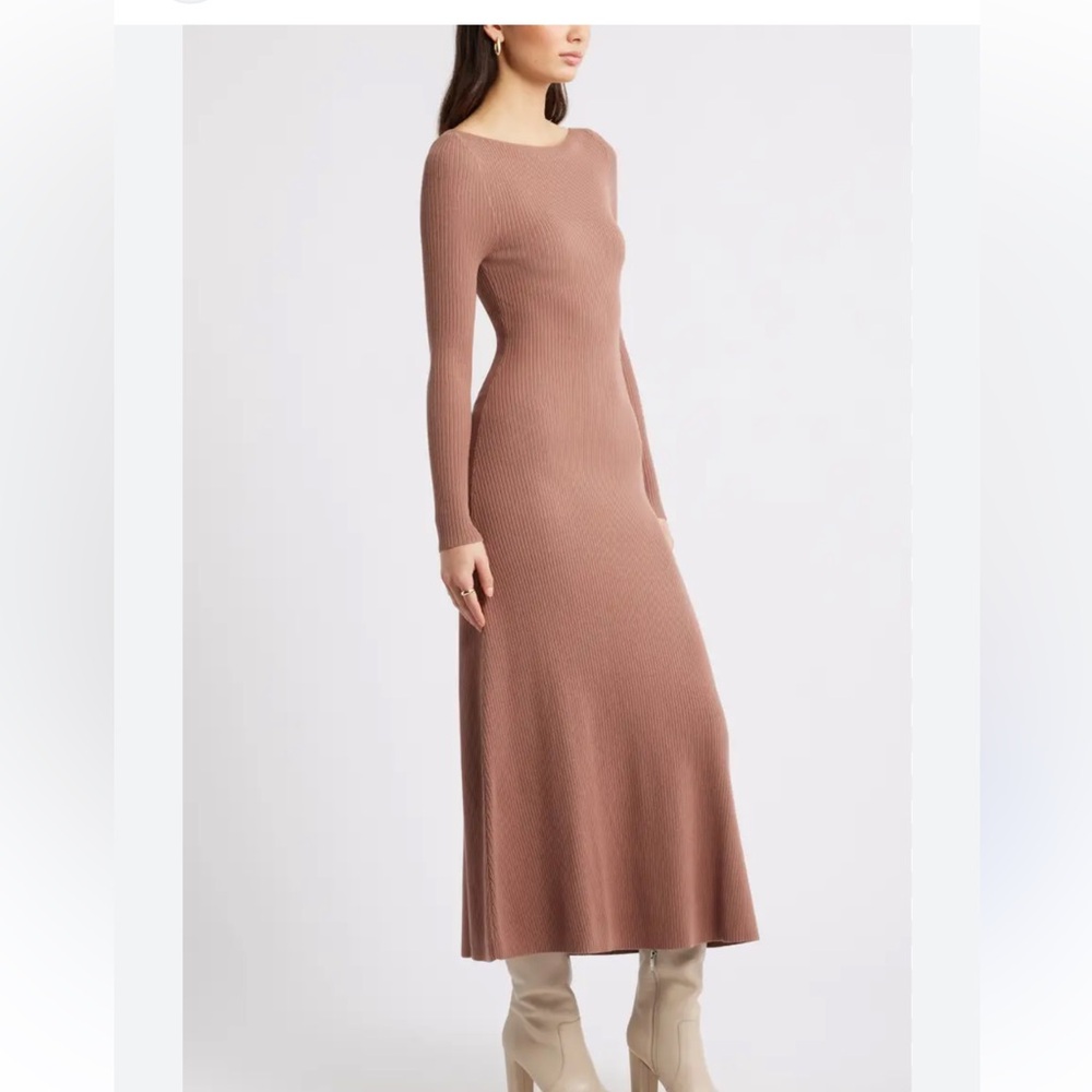 City Lights Peach Long Sleeve Ribbed Maxi Dress. Size Medium
